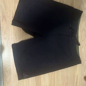 Prana board shorts. 19” 32 waist. Great condition! Barely used!